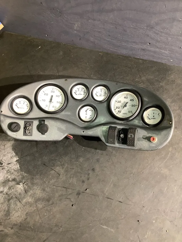 [10079] 2007 StingRay 180 RX Boat Dash Panel w/ Gauges Assembly