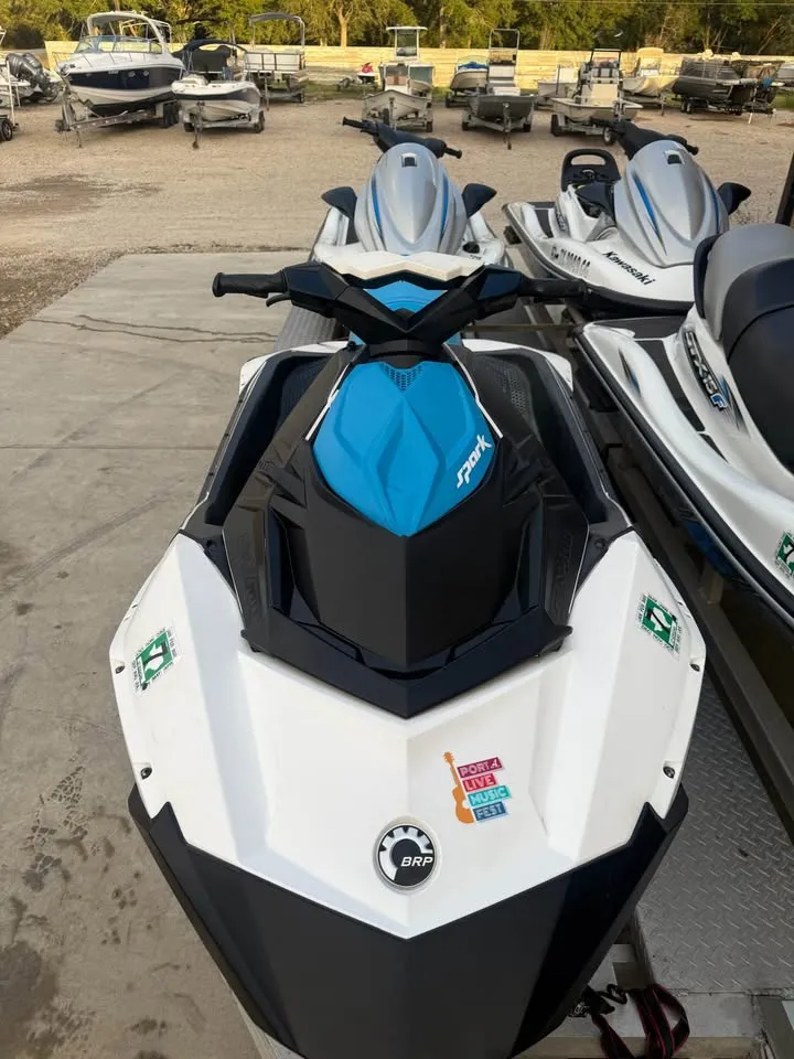 [10003] 2019 Sea-Doo Spark