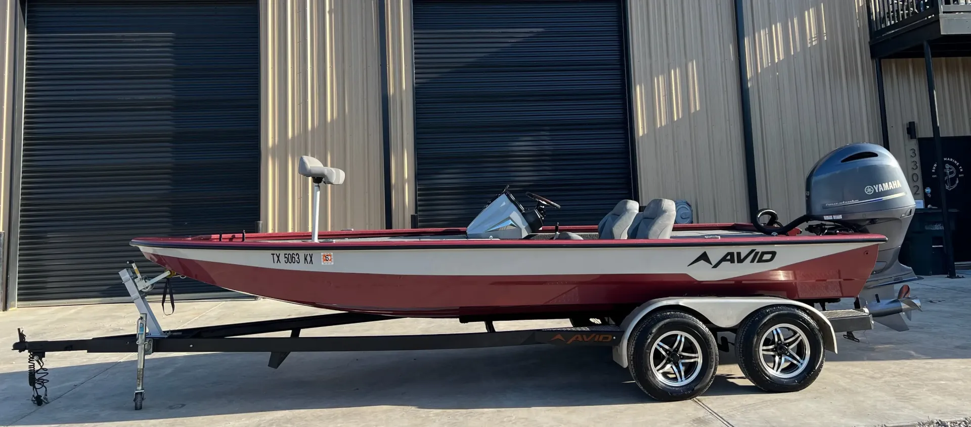 2024 Avid 20XB – One Owner | Yamaha 150HP | Only 86 Hours | Freshwater Only