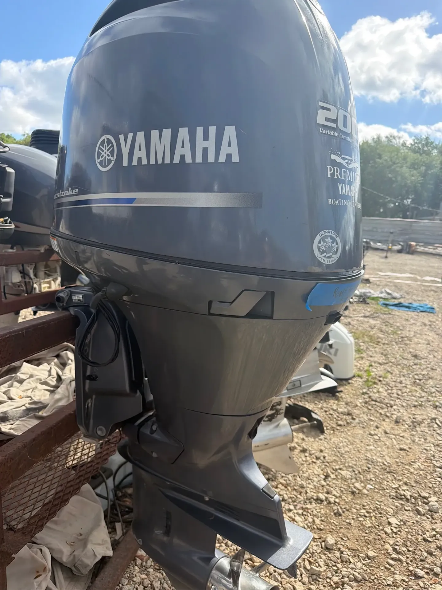 2014 Yamaha F200 Outboard – 20” Shaft