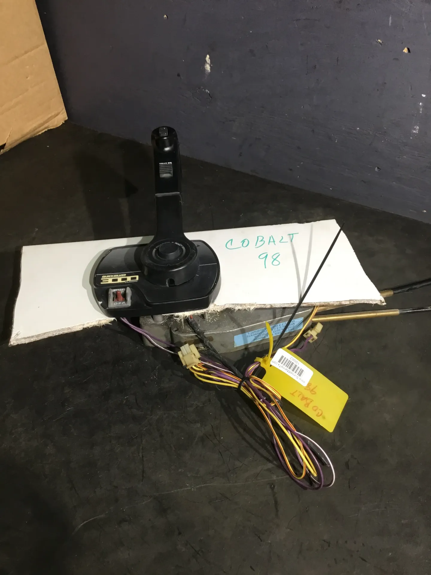 [10062] 1998 Mercury Quicksilver 3000 Classic Throttle Control – Black/Gray – Trim & Run Switch