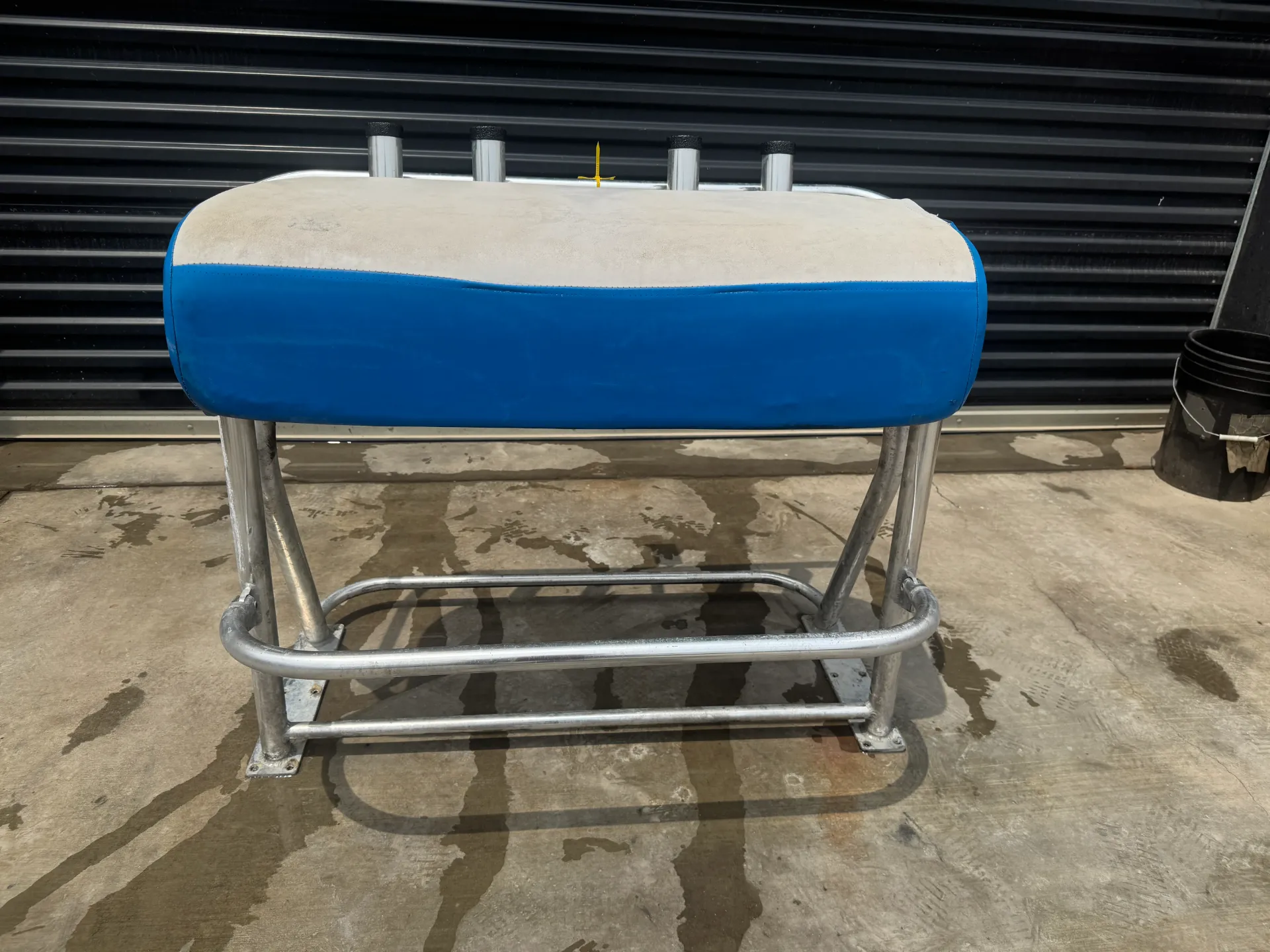 Blue Wave Leaning Post Bench Seat – Aluminum Frame | Rod Holders | OEM Style