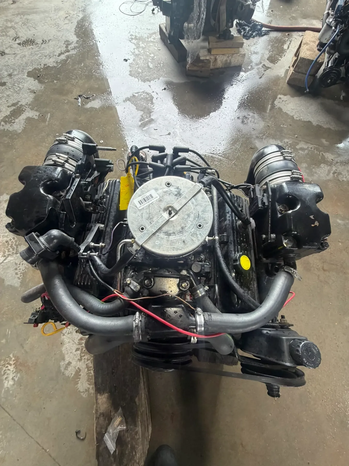 MerCruiser 4.3L V6 Complete Marine Engine Assembly – Carbureted – Serial #D841749