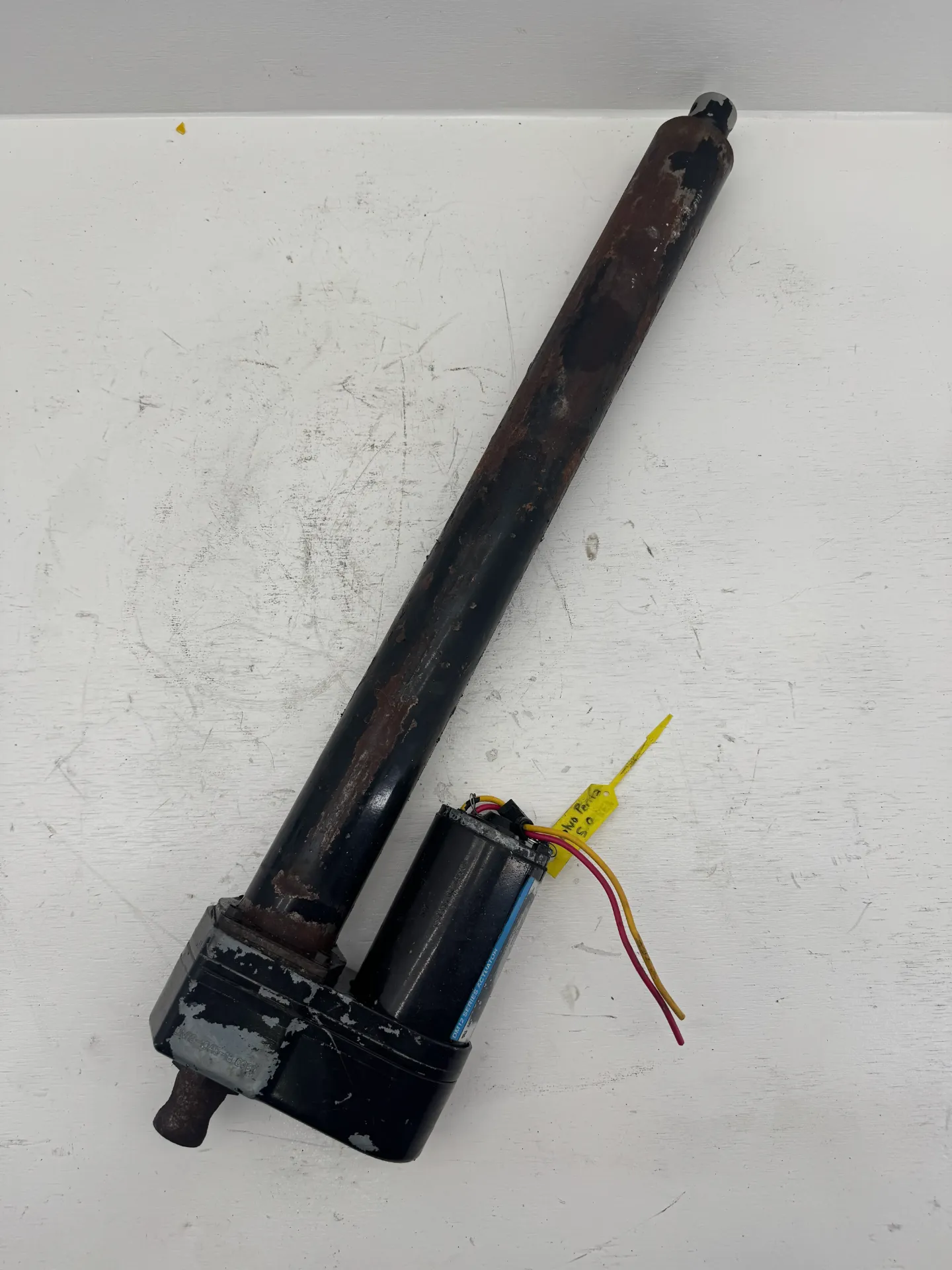 Volvo Penta DM12 Series Linear Actuator Trim / Tilt Ram – 12V Marine Actuator