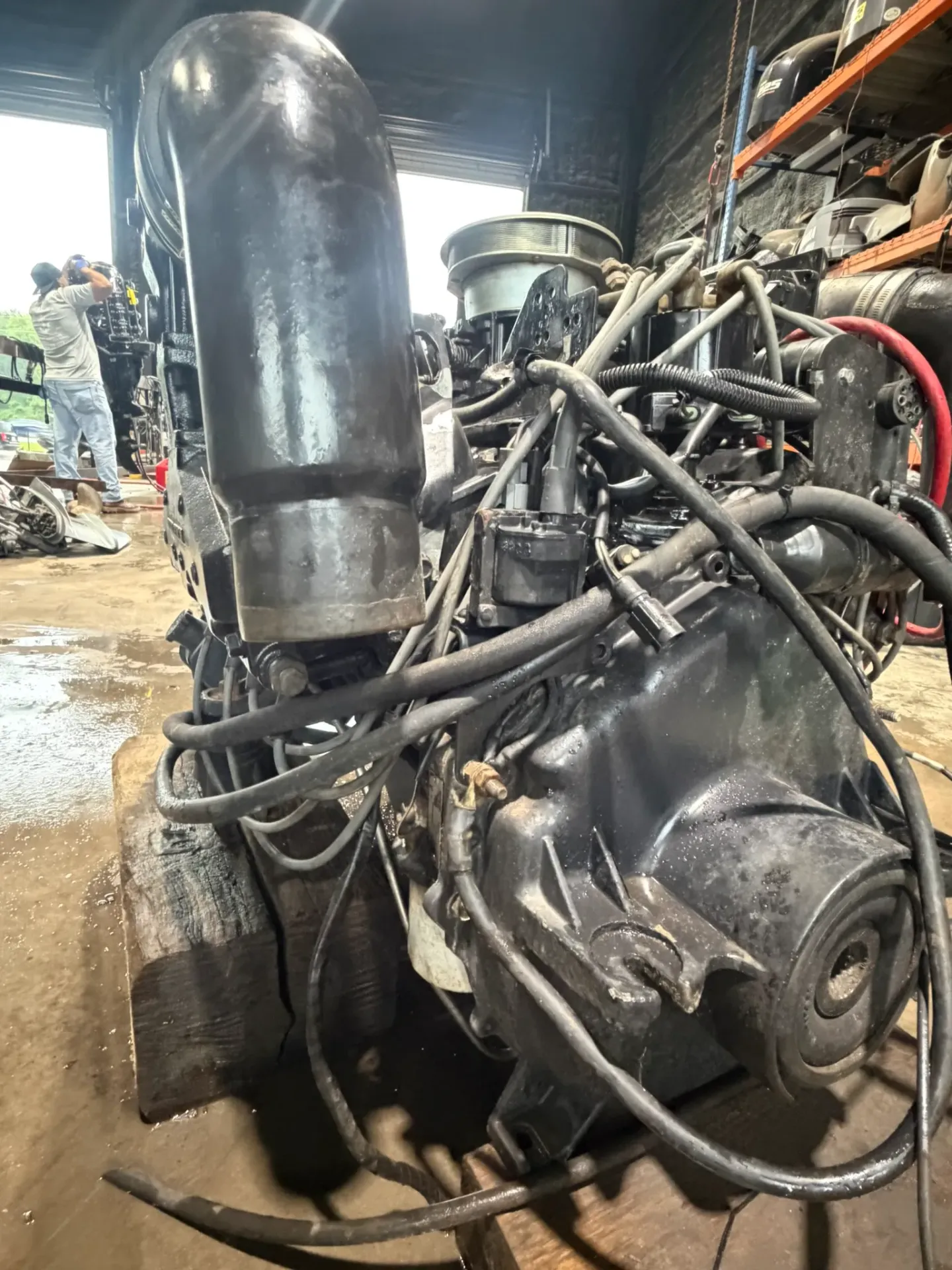Volvo Penta 5.0L V8 Marine Engine Package – Freshwater Cooled – Carbureted – 300 Hours