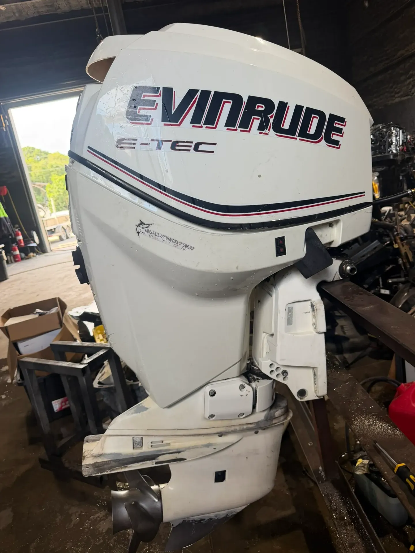 2007 Evinrude E-TEC 115HP Outboard Motor – 20" Shaft – 683 Hours