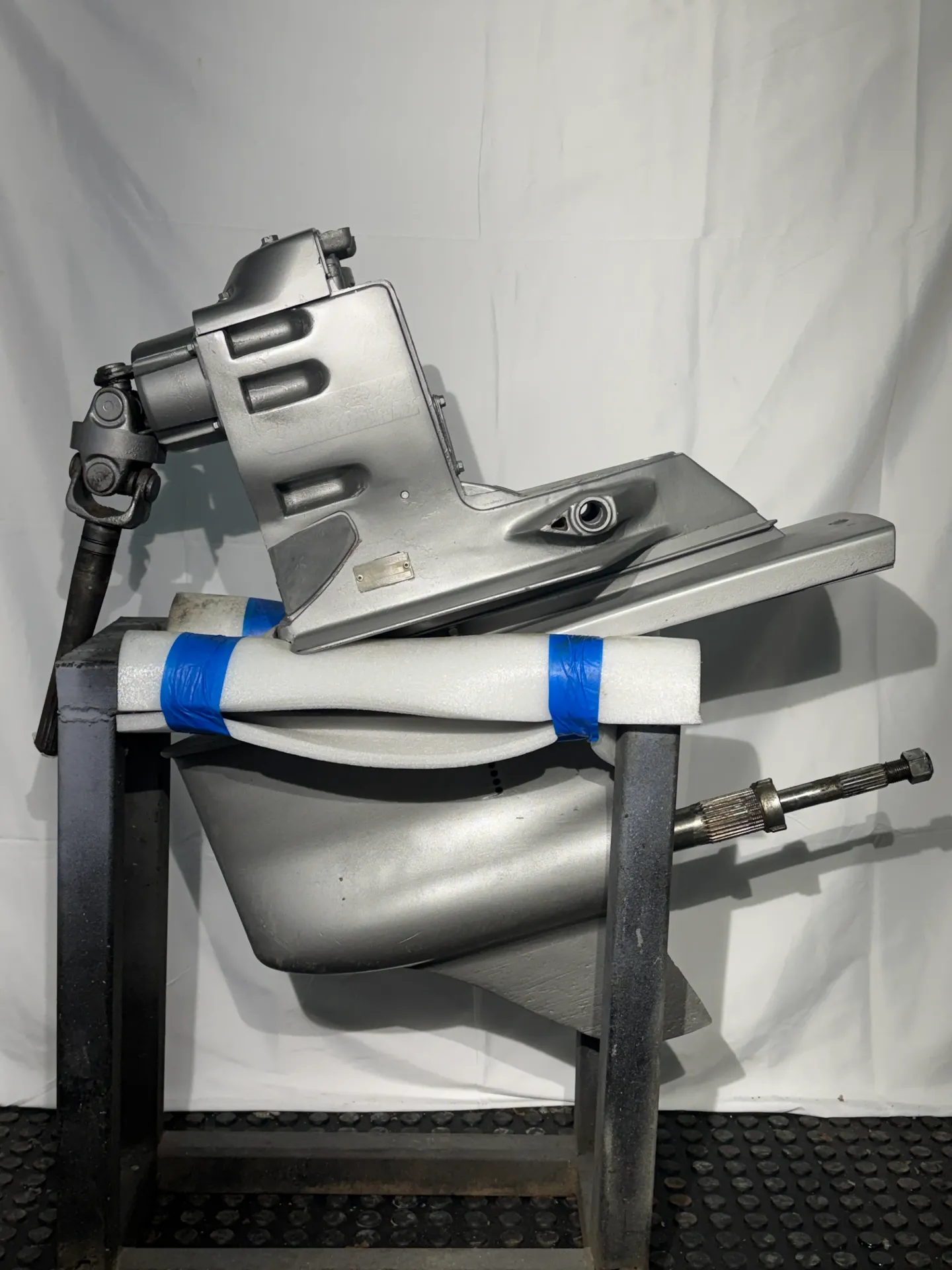 OEM Volvo Penta DP-SM Sterndrive Outdrive Assembly – 1.95 Ratio