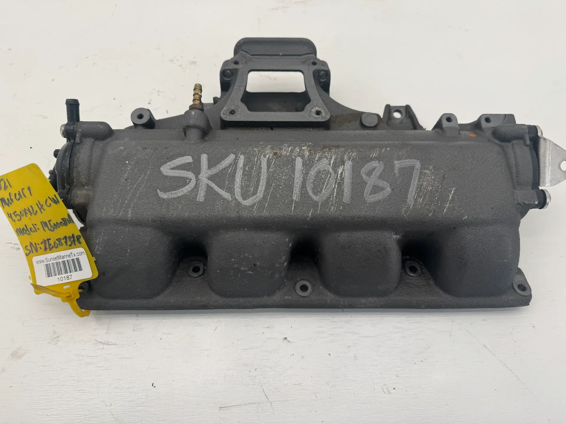 2021 MerCruiser 7.4L MPI OEM Intake Manifold Assembly P/N 8M600940