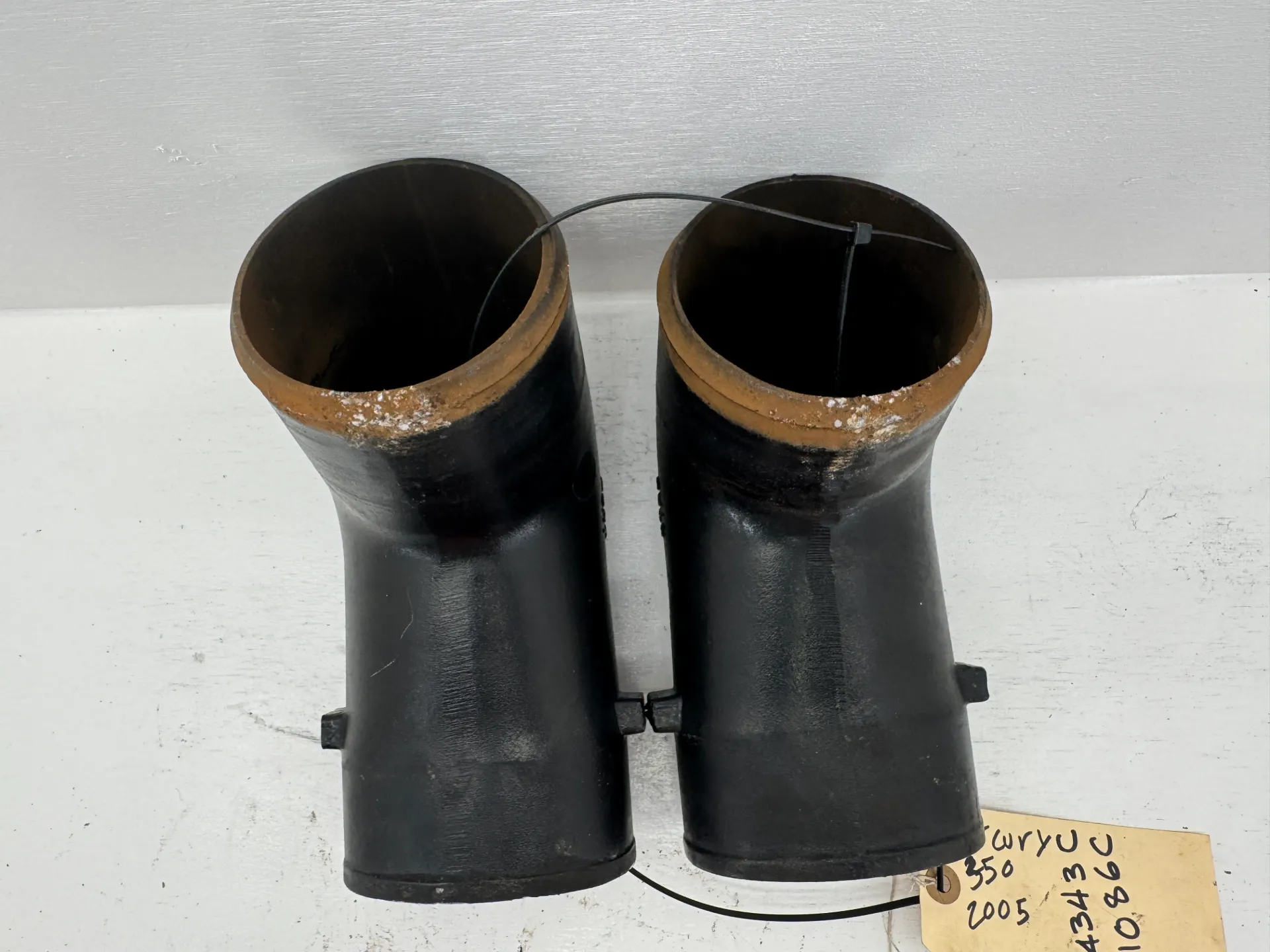 OEM MerCruiser 350 MAG V8 Exhaust Elbow Tube Pair Castings 14343-C & 11086-C