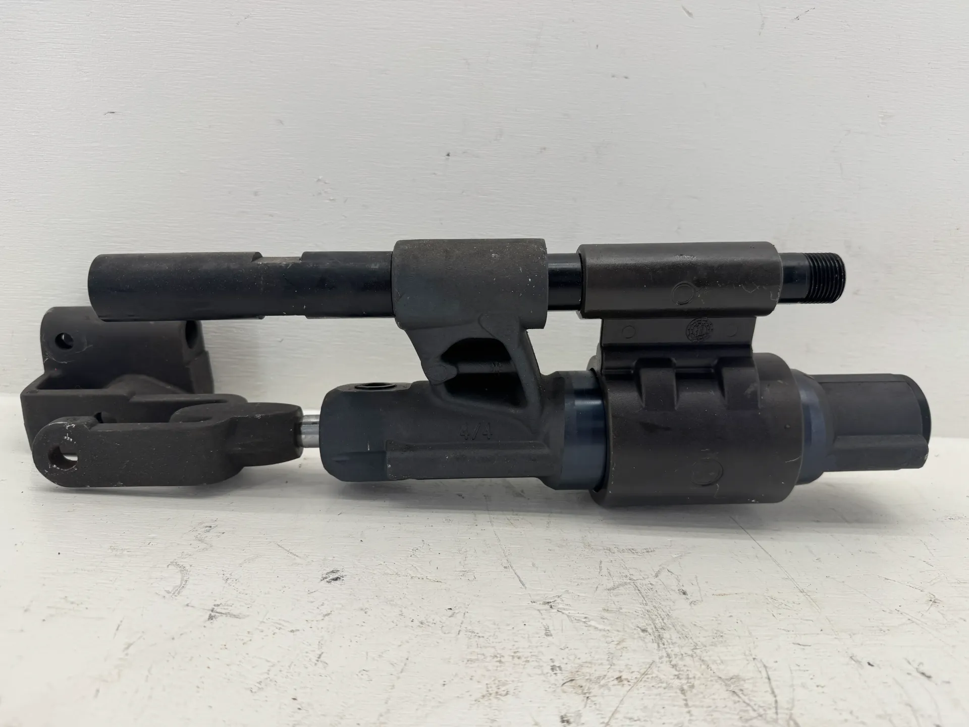 OEM Volvo Penta Hydraulic Steering Actuator Cylinder Ram Assembly Sterndrive