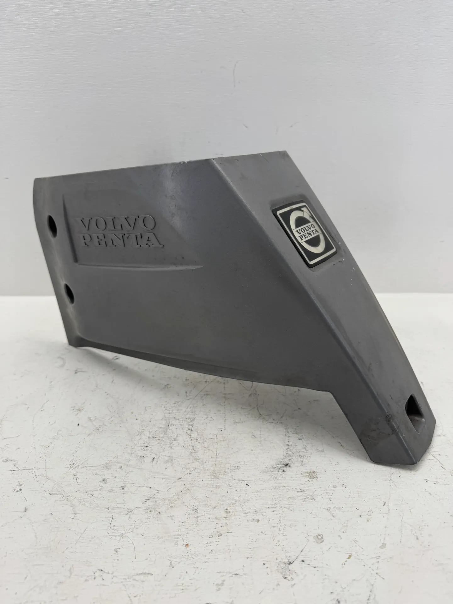 OEM Volvo Penta Sterndrive Upper Gear Housing Cover P/N 3842136