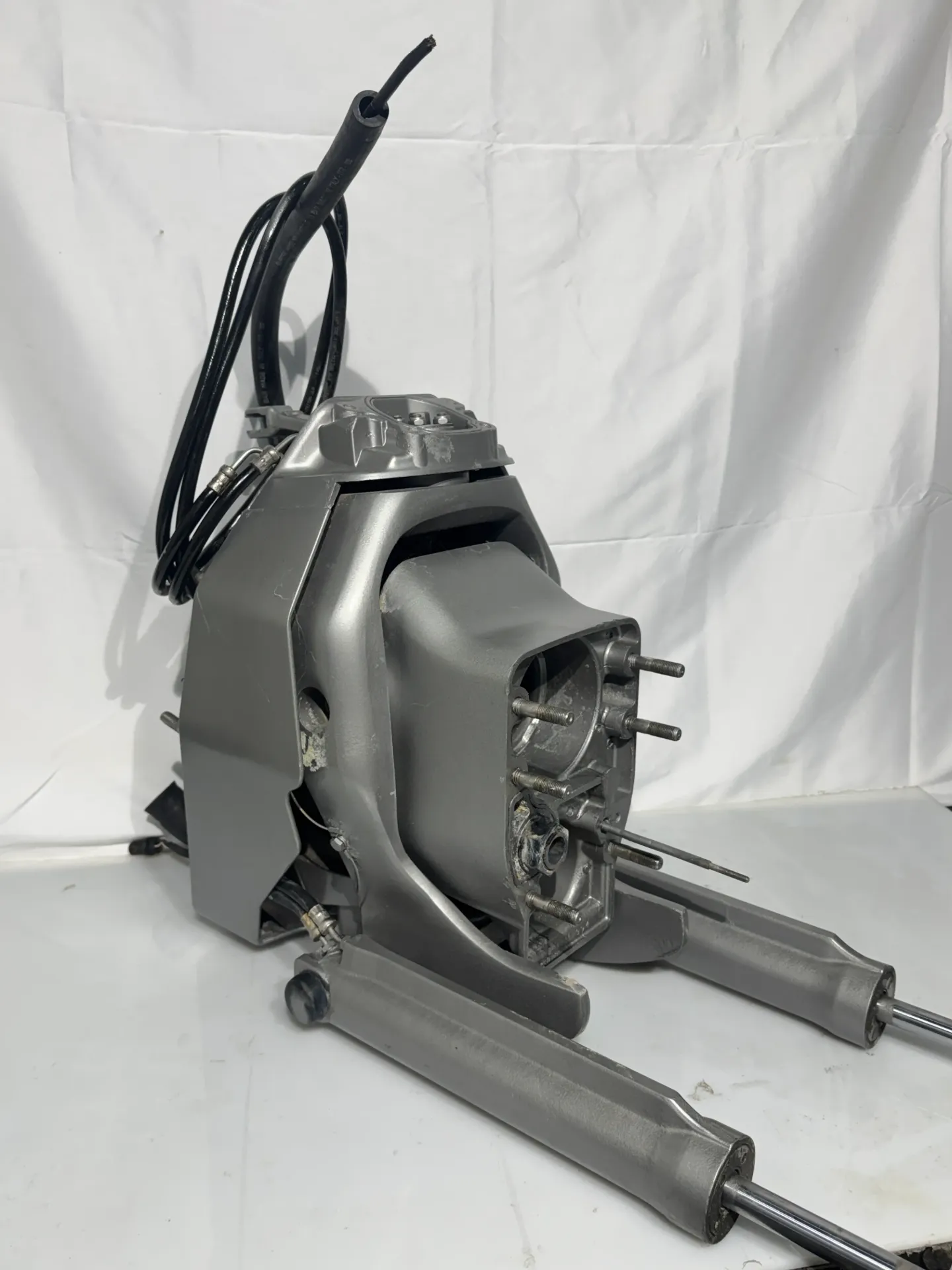 OEM Volvo Penta Gimbal Housing / Transom Shield Assembly Casting #3857974 w/ Trim Cylinders