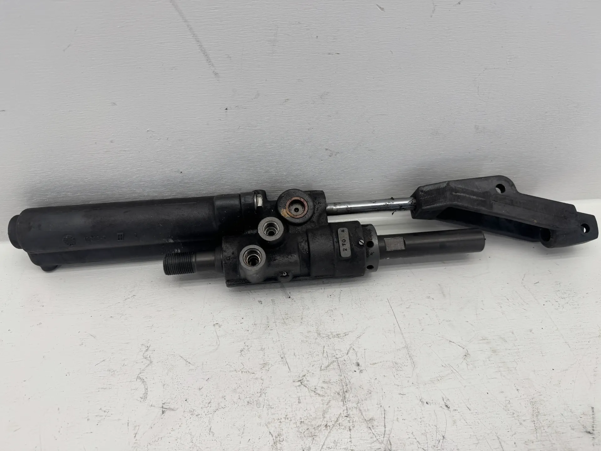 OEM MerCruiser Power Steering Actuator Assembly P/N 15293-C 15294-C 15286