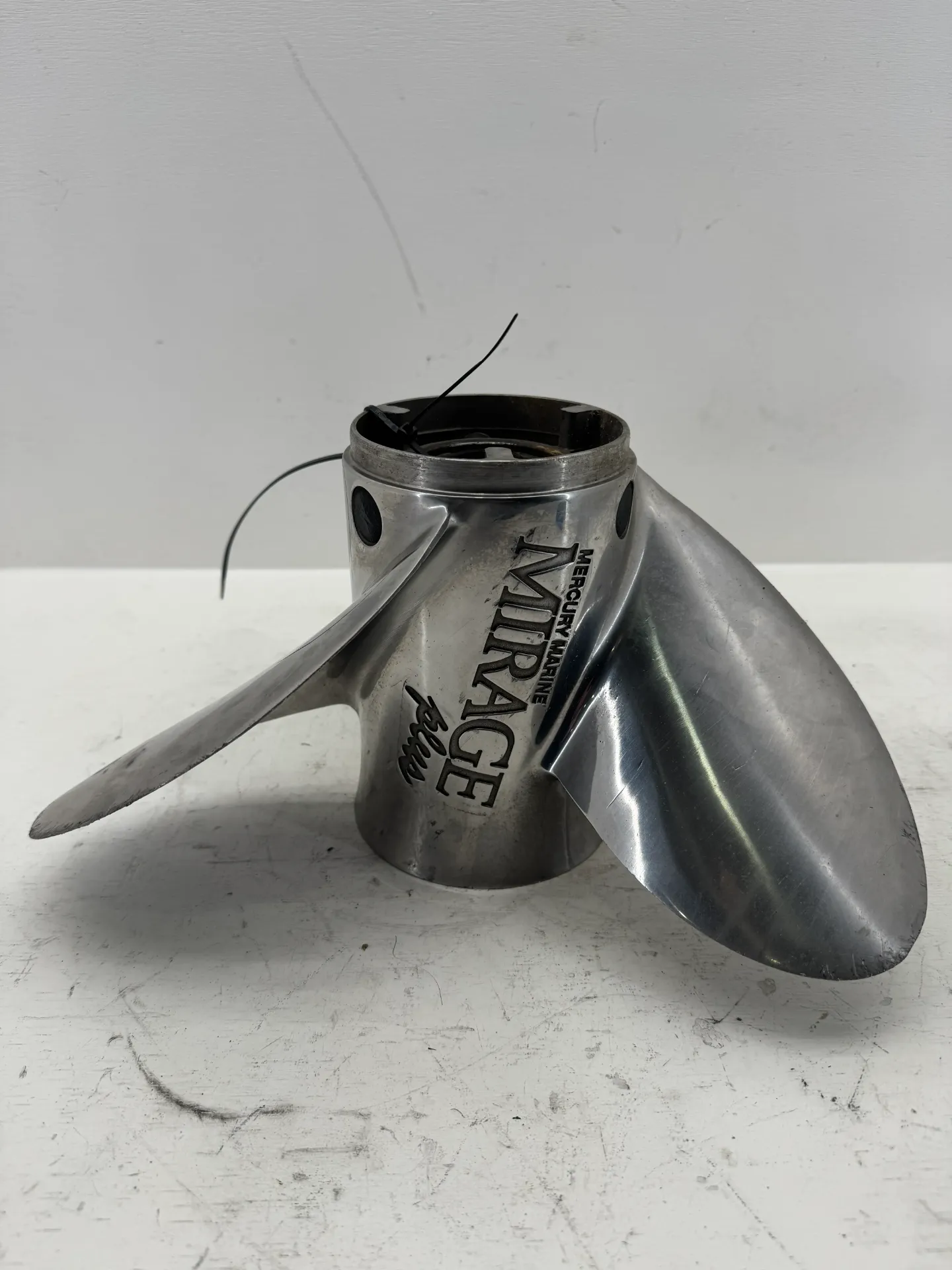 OEM Mercury Marine Mirage Plus Stainless Steel Propeller 48-13700 19P 3-Blade
