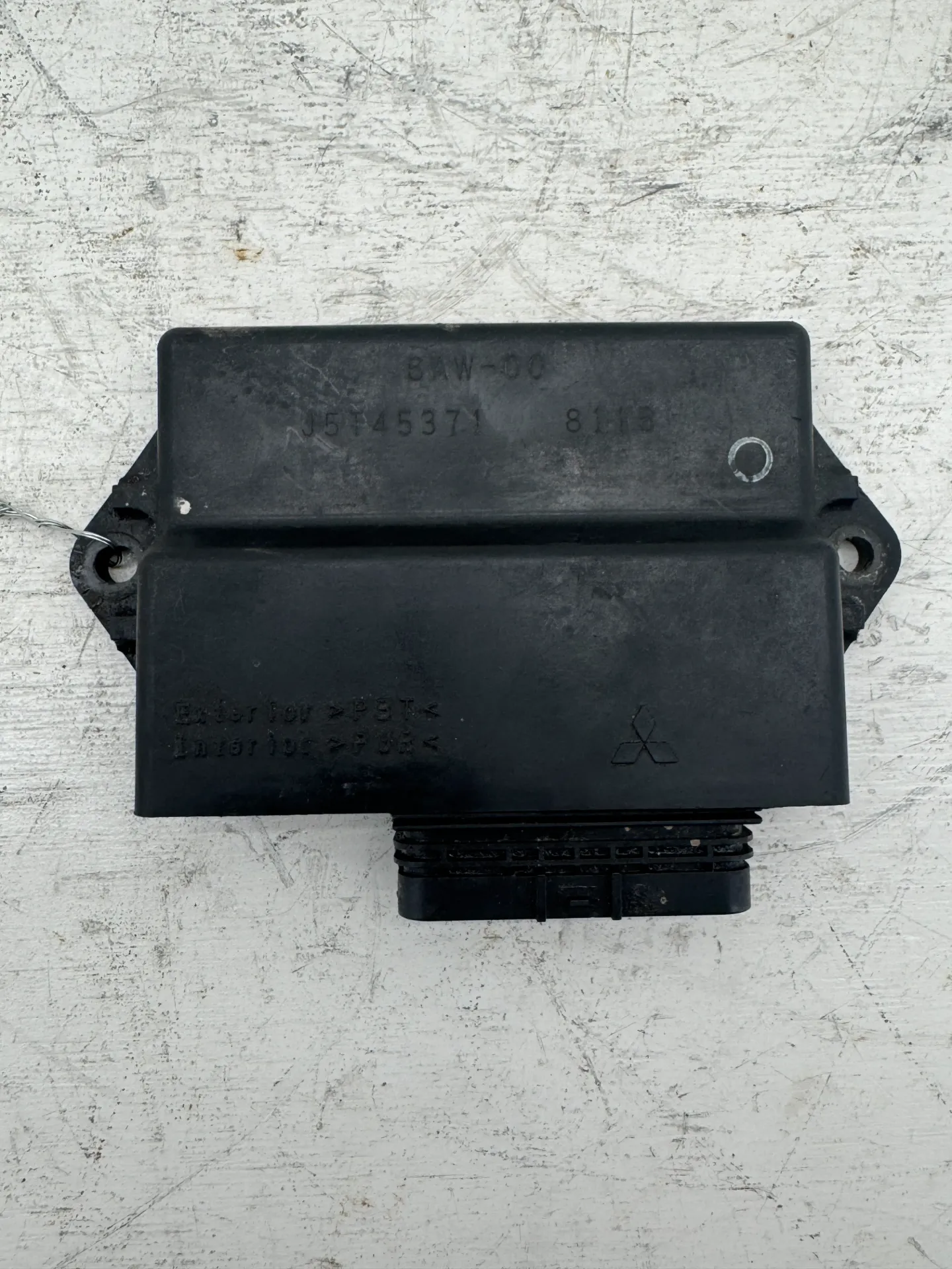 OEM Yamaha F300 F350 V8 ECU Engine Control Module 6AW-00 J5T45371 6AW-85740-00-00
