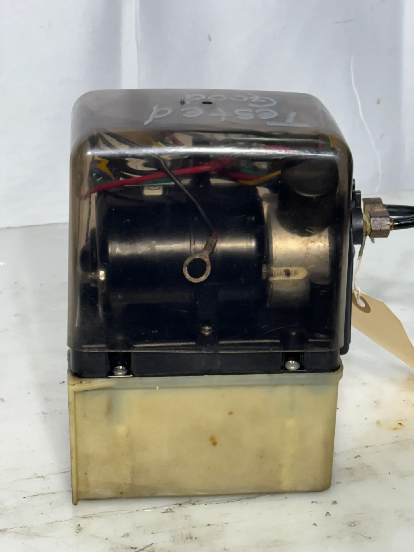 Bennett V351 Hydraulic Trim Tab Power Unit Pump Assembly Bayliner