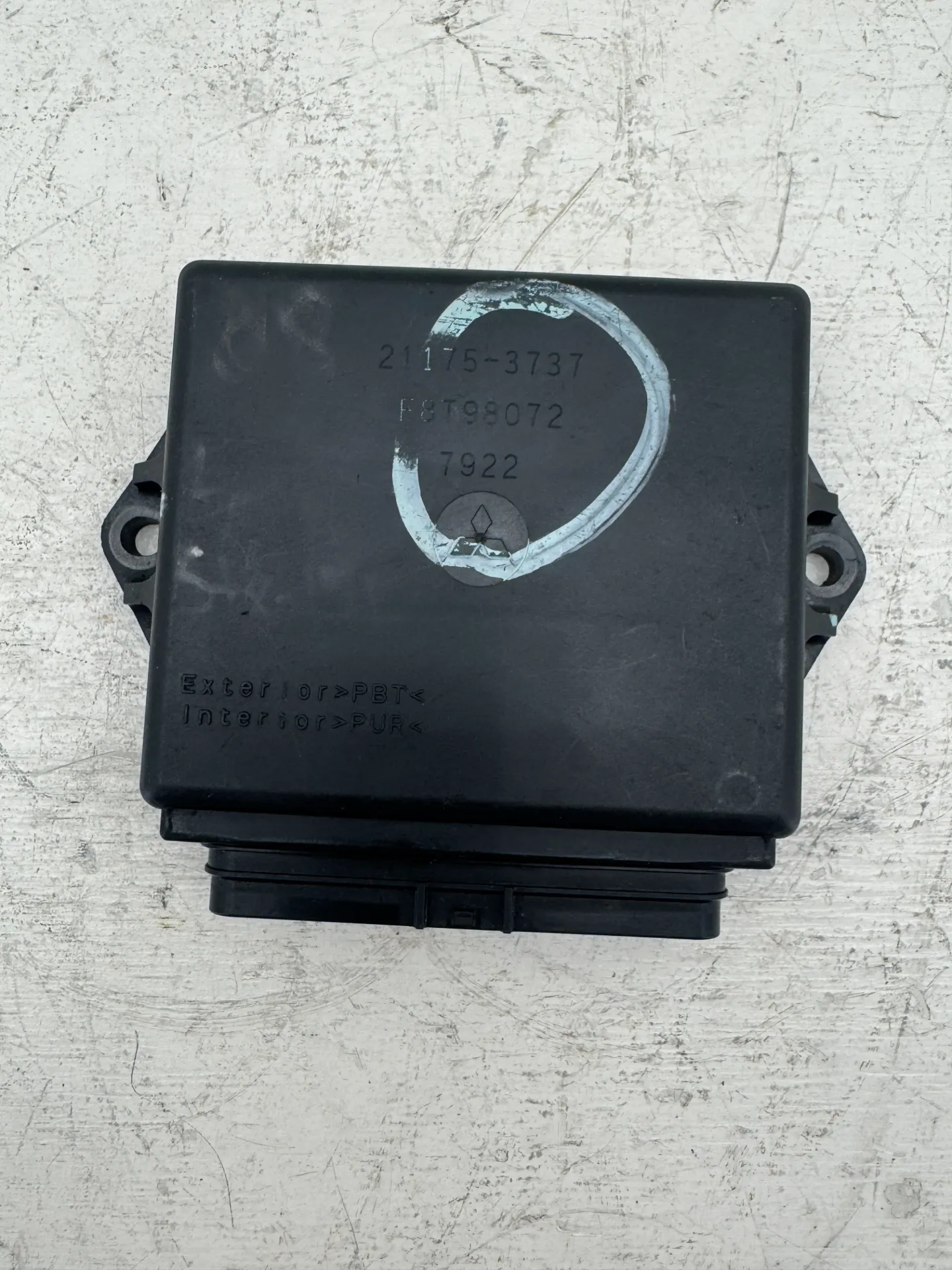 OEM Suzuki Ignition Control Module CDI Igniter 21175-3737 F8T98072 Marine ECU