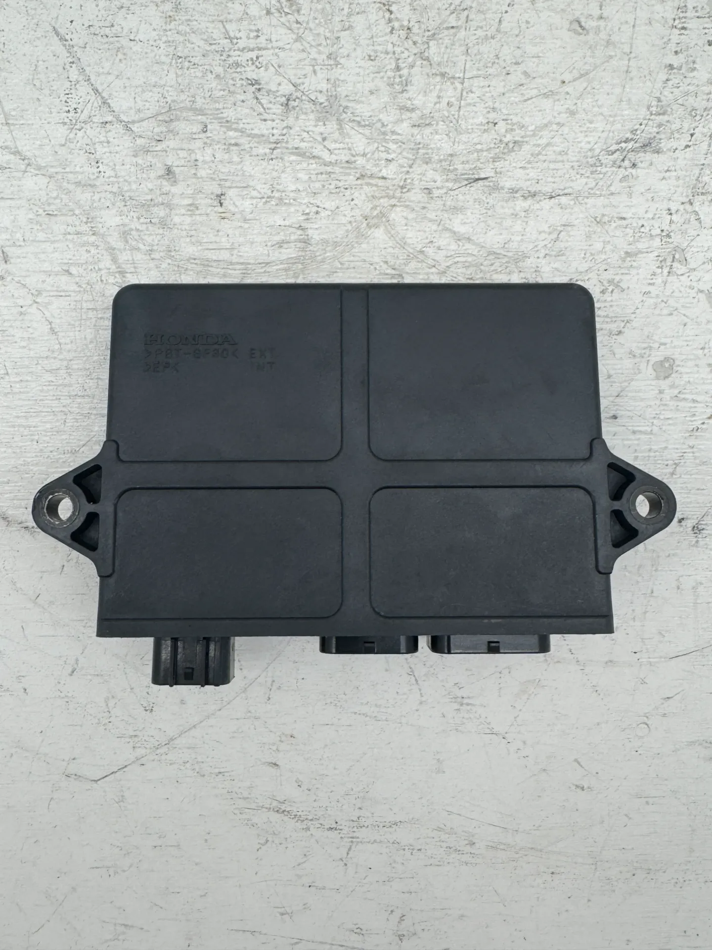 OEM Honda BF135 Outboard Engine ECM ECU Module 34750-ZY6-013 Keihin