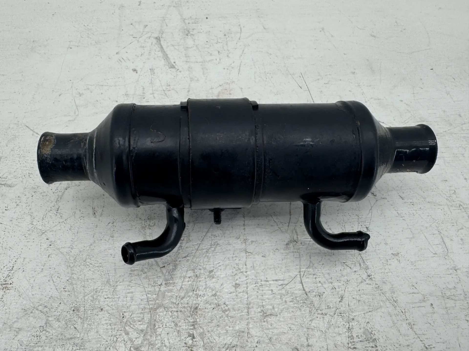 OEM Volvo Penta Ford 5.0L V8 Engine Oil Cooler Heat Exchanger Assembly w/ Mounting Strap