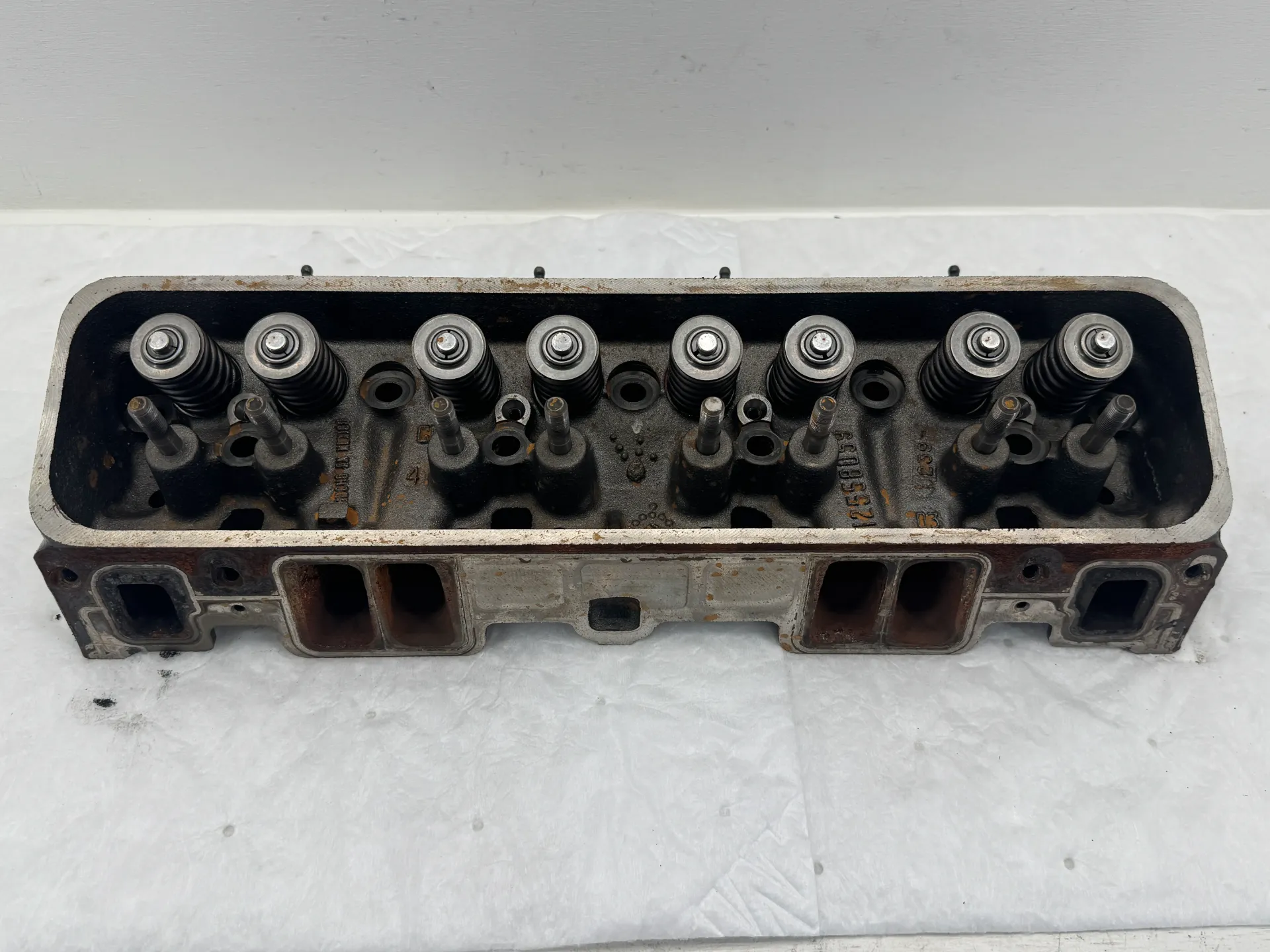 OEM Mercury MerCruiser 5.7L Vortec Cylinder Head 12558059 GM 350 MPI Marine 5.0L V8