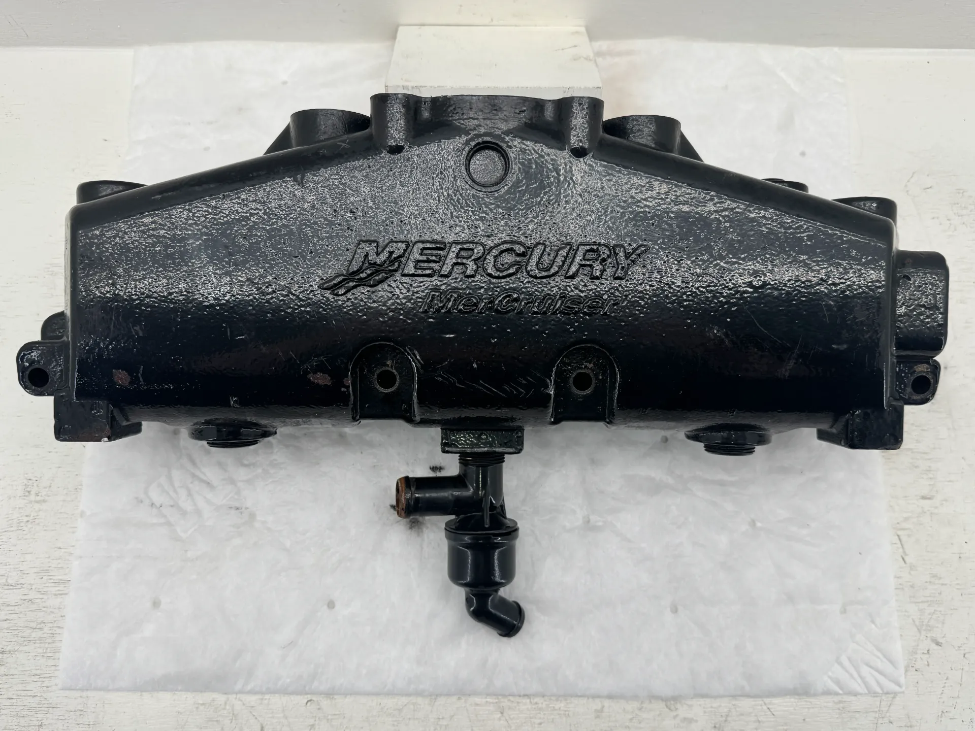 OEM Mercury MerCruiser 5.0L 5.7L V8 Dry Joint Exhaust Manifold 865049-C01 Center Rise