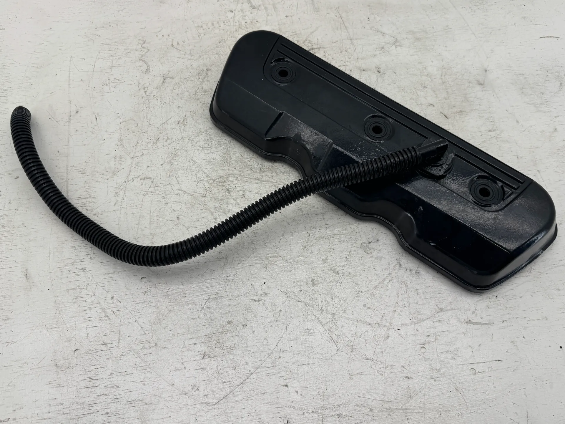 OEM Mercury MerCruiser 4.5L MPI V6 Valve Cover Assembly w/ PCV Hose Oil Fill Cap 8M0069614