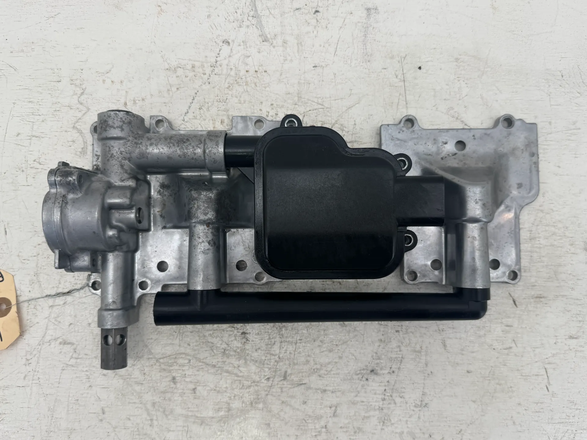 OEM Kawasaki Jet Ski Oil Pump Cover Assembly P/N 14091-3767 Oil Separator Housing