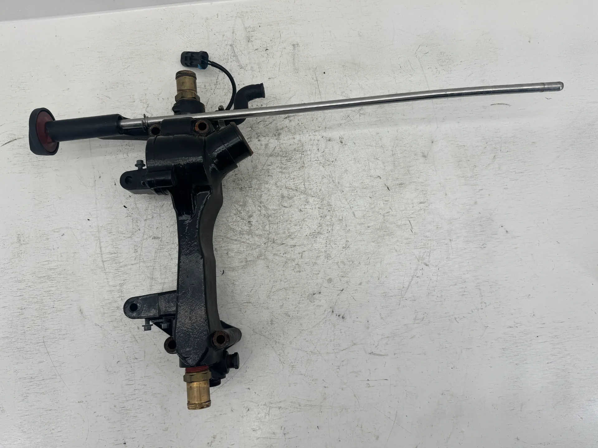 OEM MerCruiser 4.5L MPI V6 Fresh Water Cooling Crossover Pipe w/ Dipstick