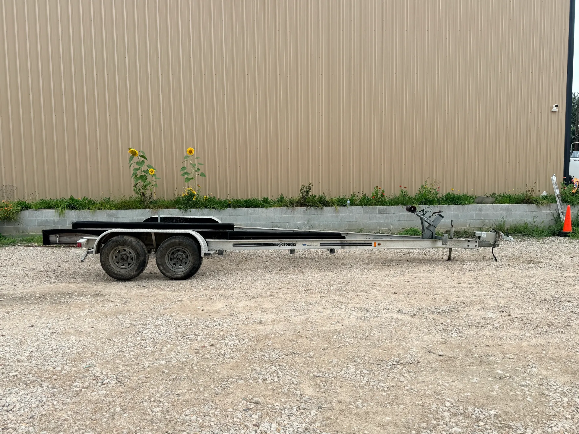 2006 Magic Tilt MagicLoader Tandem Axle Galvanized Boat Trailer 24' Surge Disc Brakes
