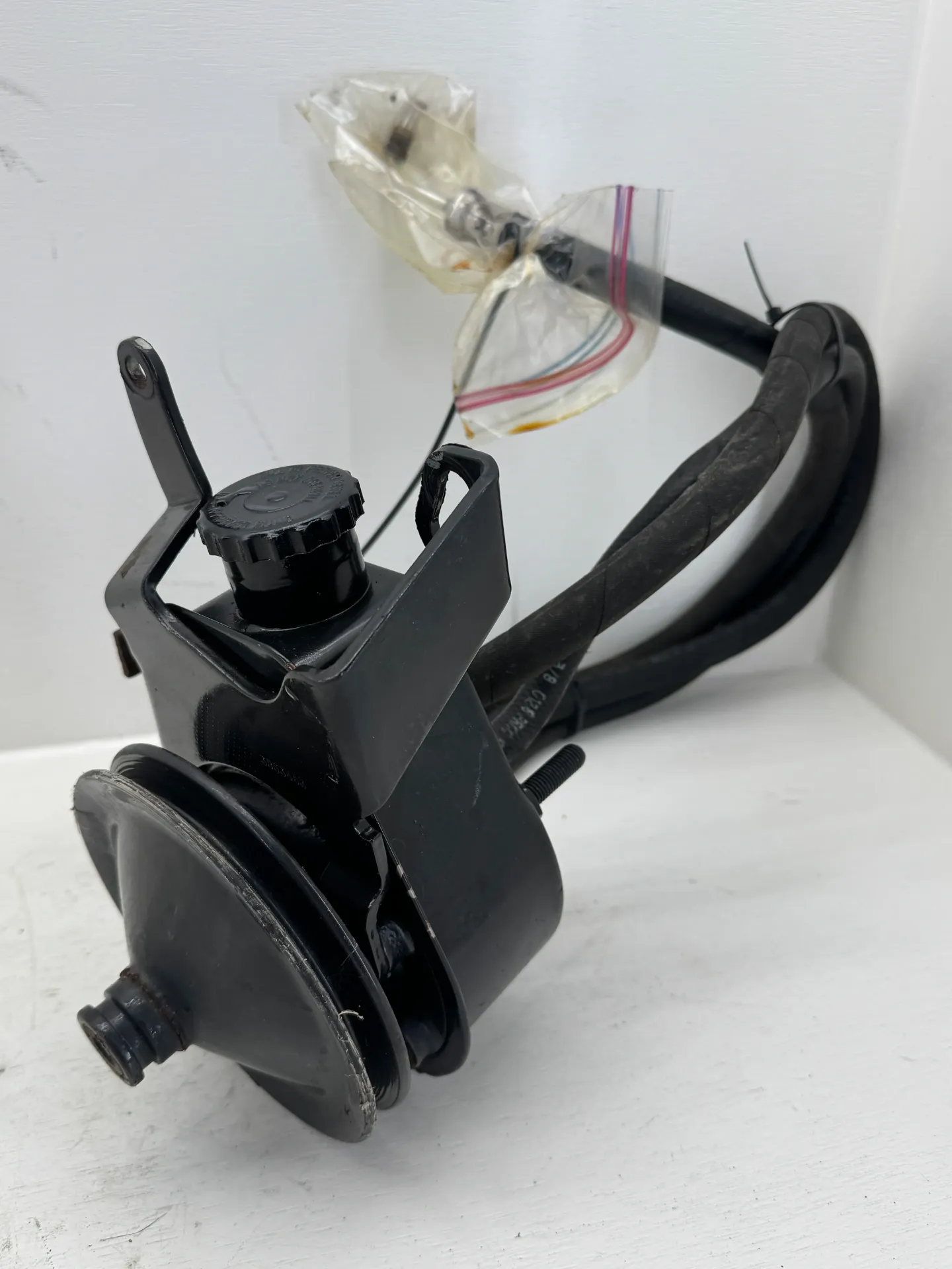 OEM Volvo Penta 7.4L Gi Power Steering Pump Assembly w/ Bracket & Hoses