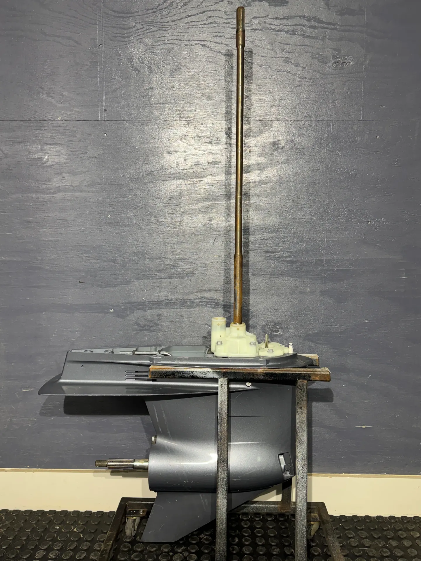 OEM Yamaha 30" XXL Ultra Long Shaft Lower Unit Gearcase Assembly