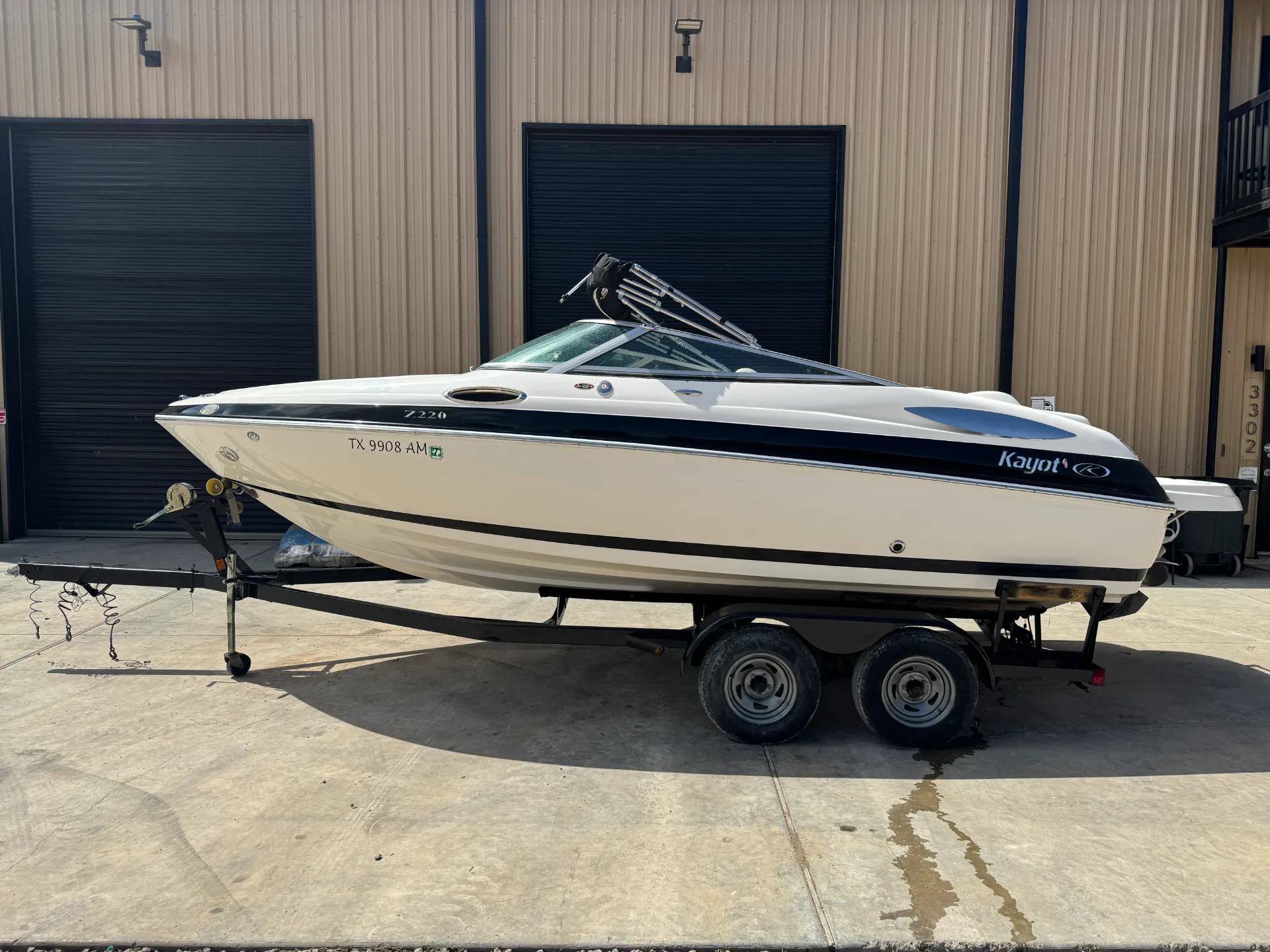 2007 Kayot Z220 Bowrider | MerCruiser | Bravo Three | 225 Hours | Trailer