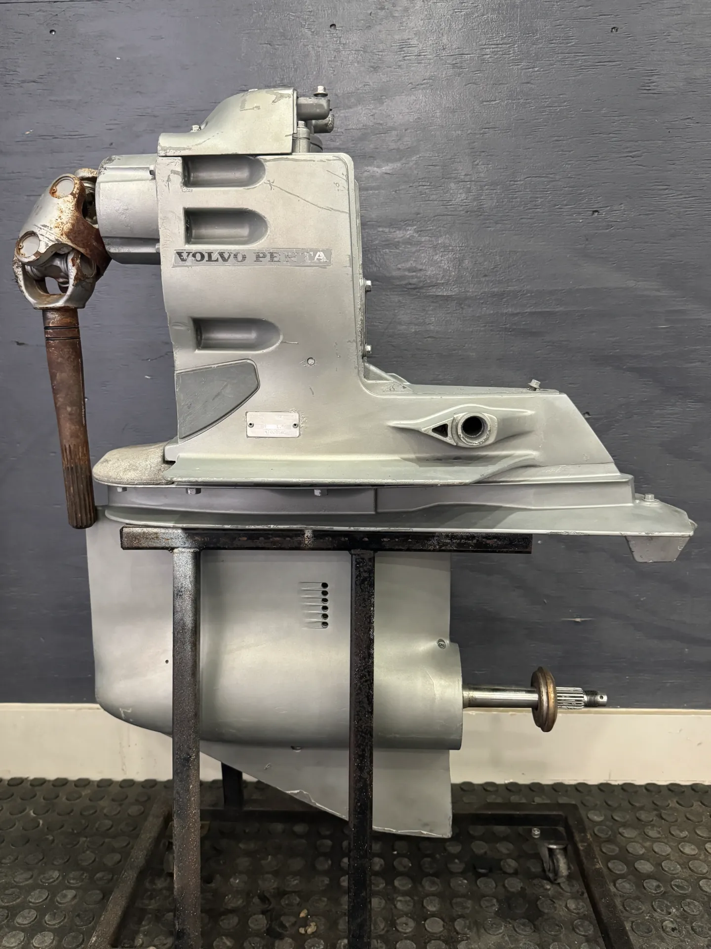 OEM Volvo Penta SX-M Complete Sterndrive Outdrive 1.97 Ratio 3868895