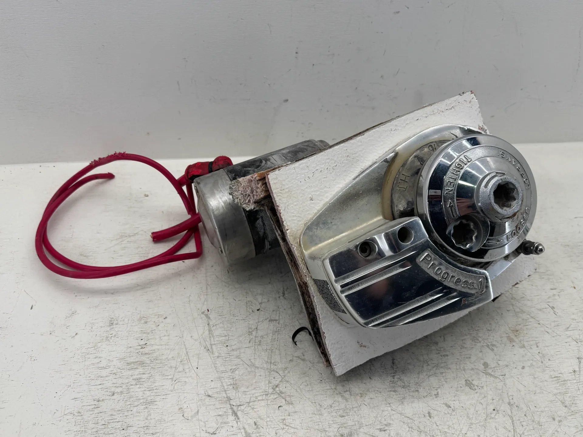 OEM Lofrans Progress 1 Horizontal Anchor Windlass 1000W 12V Marine Winch