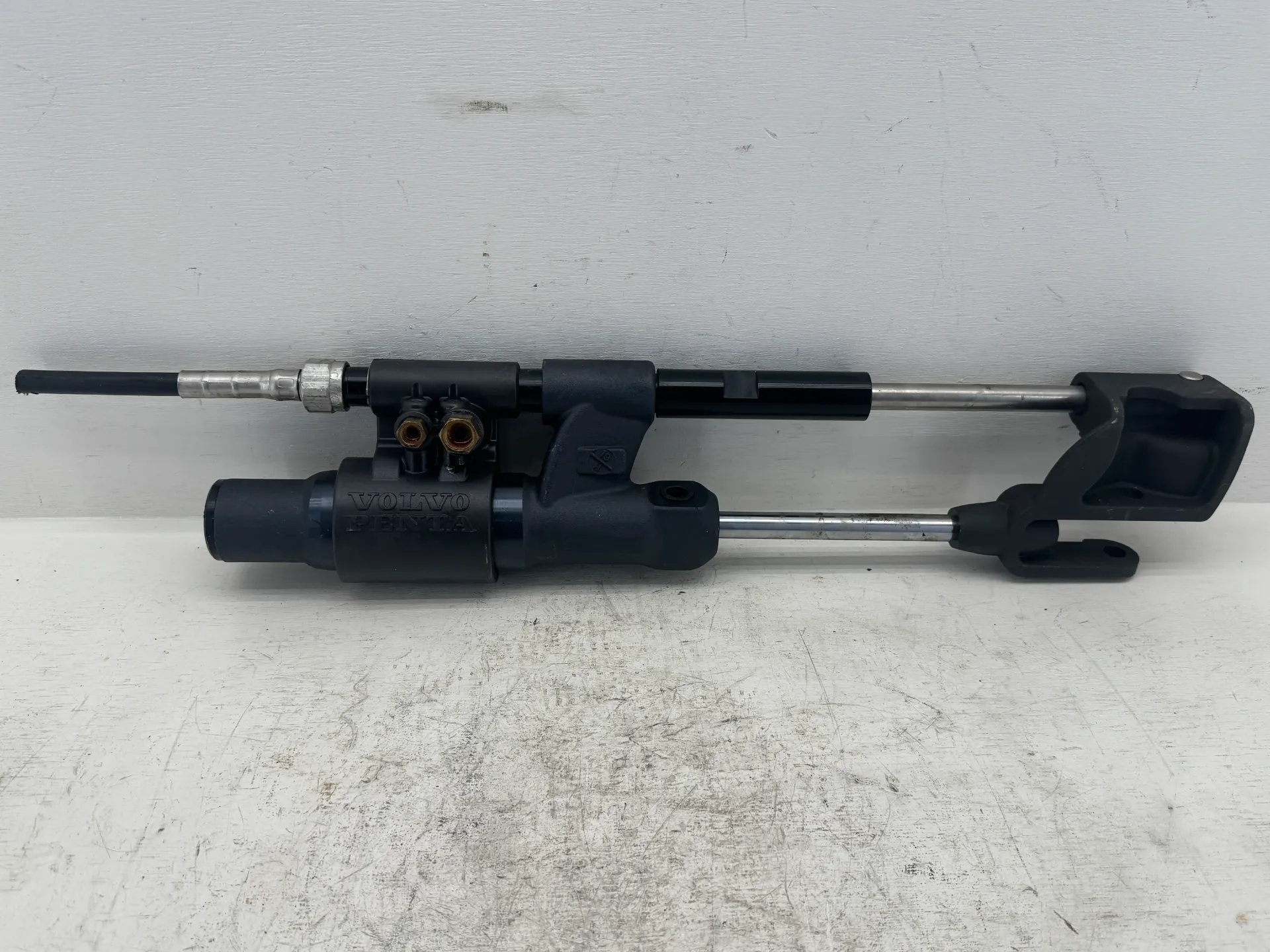 OEM Volvo Penta Hydraulic Power Steering Ram Actuator 21910902 SX DPS Sterndrive