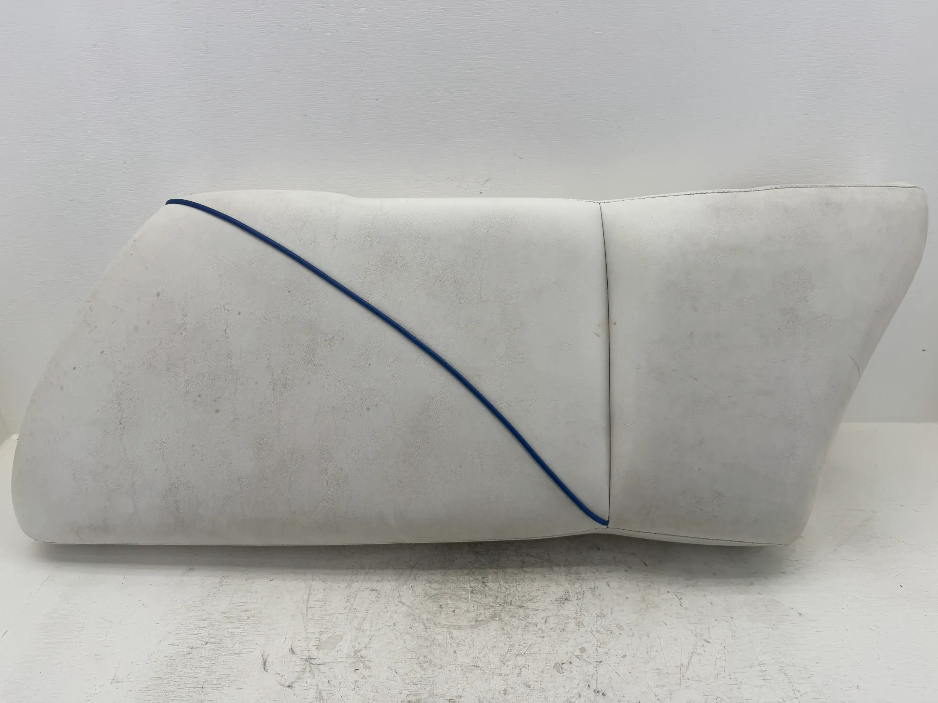 2005 Crownline OEM Boat Seat Cushion White Vinyl Blue Piping 42" x 17"