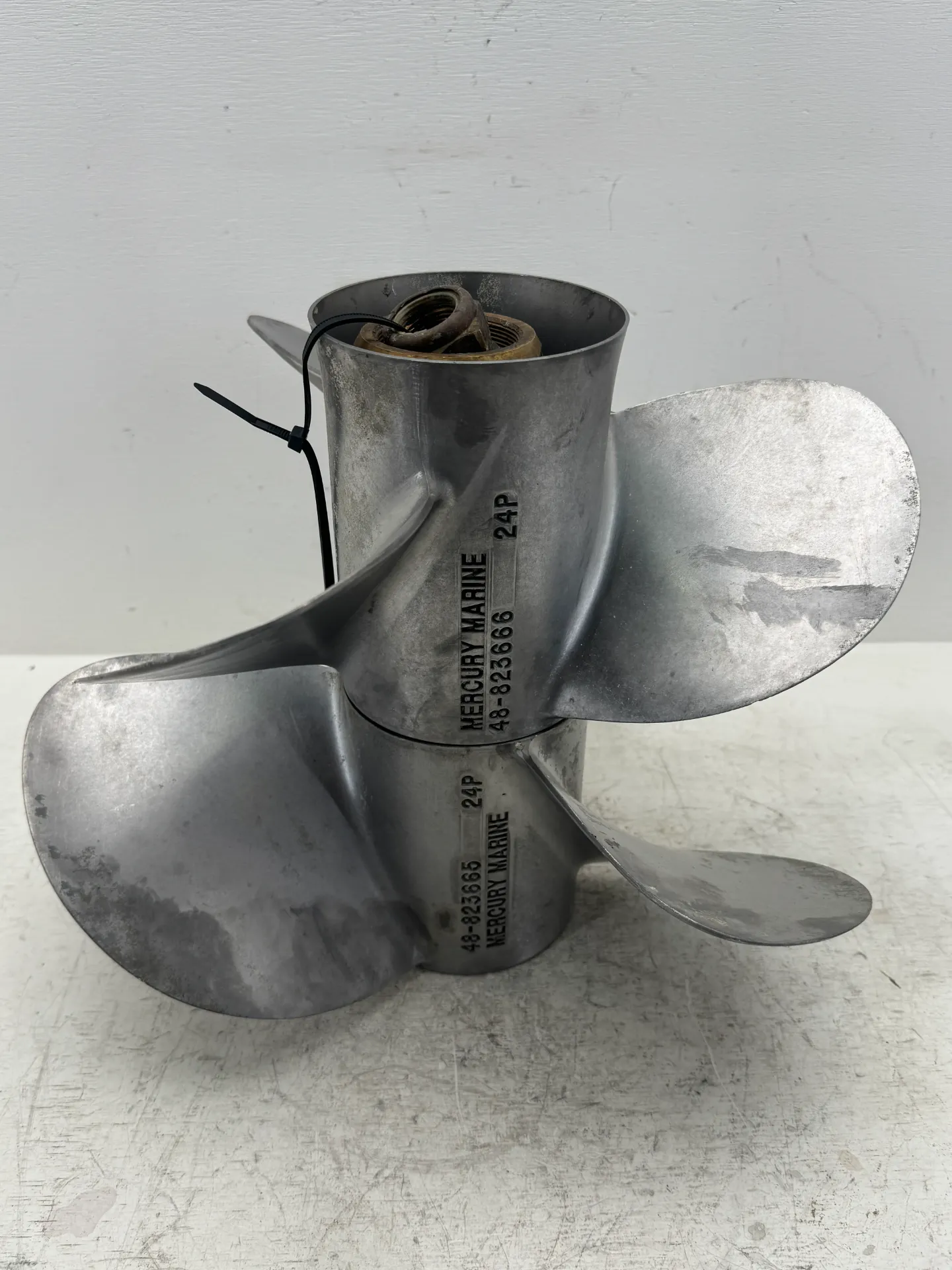OEM Mercury MerCruiser Bravo III Dual Propeller Set 24P – 48-823665 48-823666