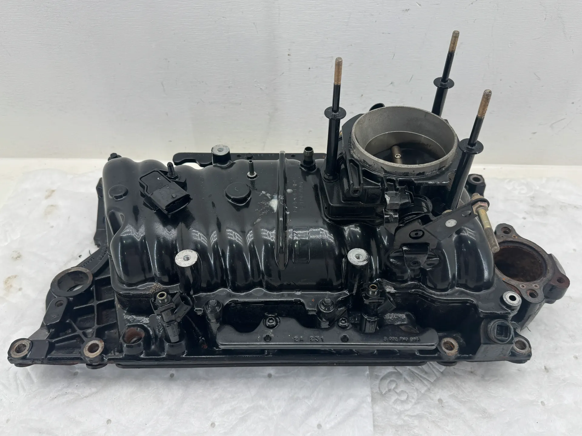 OEM MerCruiser 350 MAG MPI 5.7L V8 Intake Manifold Fuel Rail Injectors Throttle Body