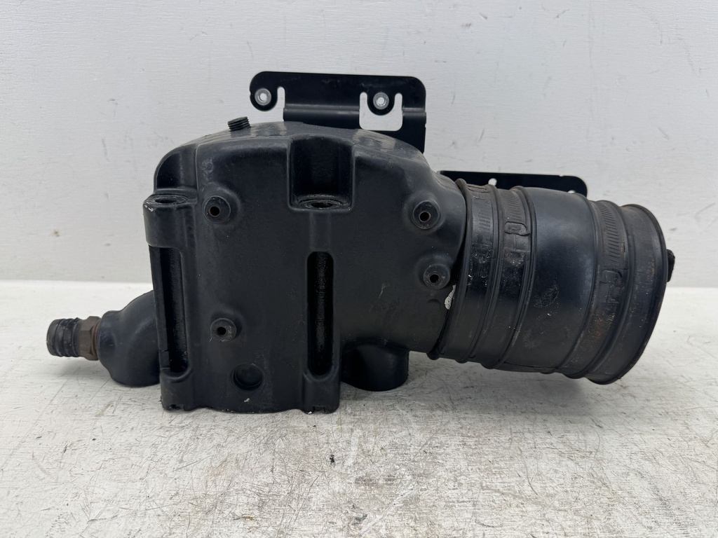 OEM MerCruiser 350 MAG MPI Dry Joint Exhaust Riser Elbow 864309-C 864309T02