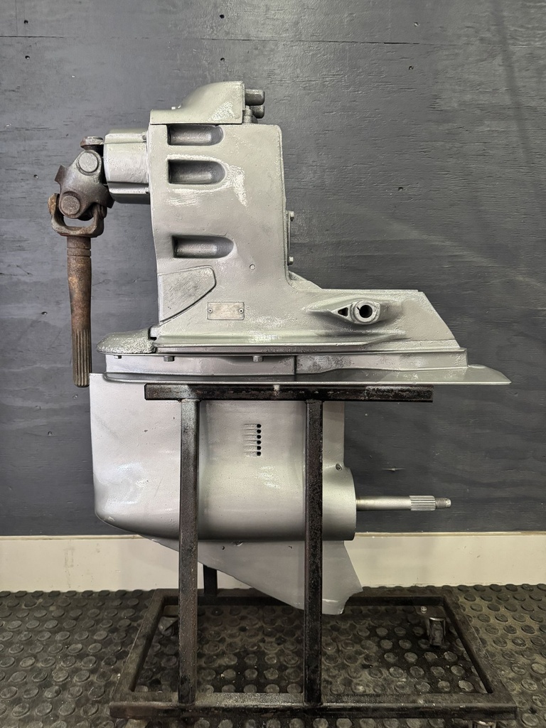 [10985] OEM Volvo Penta SX-C1 1.85:1 Complete Sterndrive Outdrive Assembly 3868465