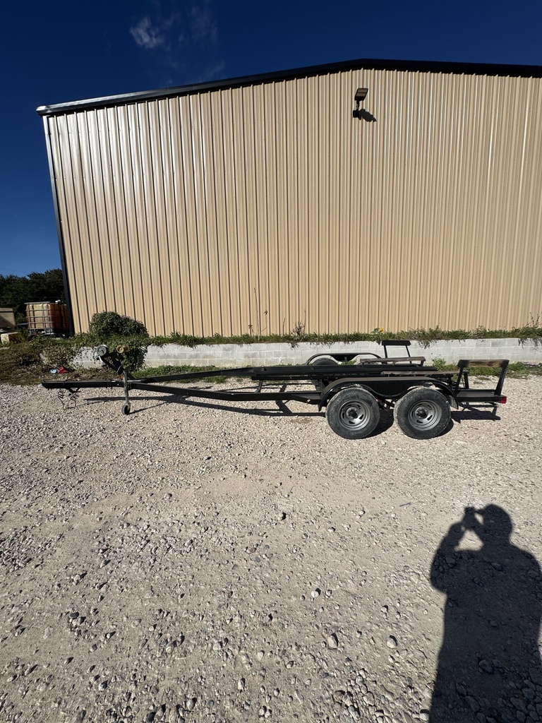 [11263] 2005 17'4" Tandem Axle Boat Trailer – Folding Tongue – Fits 18–20 Ft Boats