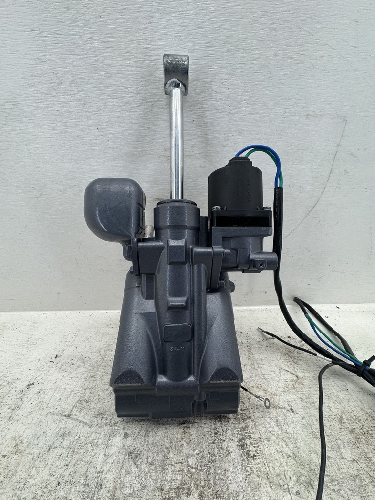 Yamaha 250 VF Outboard Power Trim & Tilt Assembly