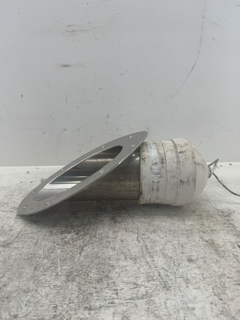 Barnegat Light Recessed Hull Docking Light Assembly | 2001 Crownline Boat